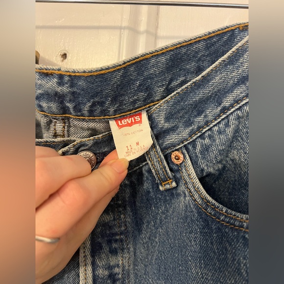 Vintage Levi’s 501s - Picture 6 of 8
